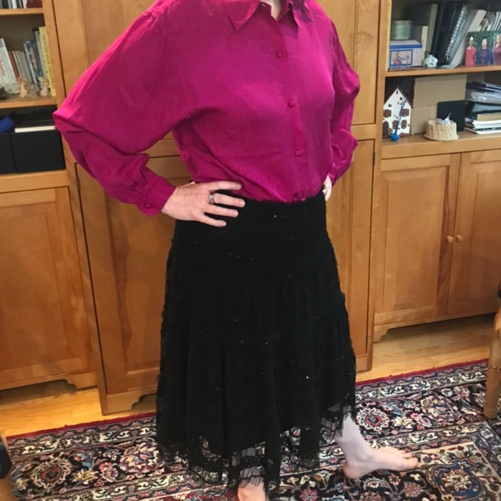 Max studio black crepe skirt